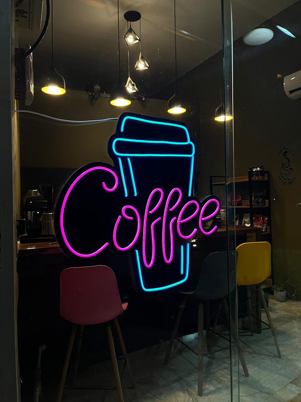 تابلو نئون قهوه نمونه کار